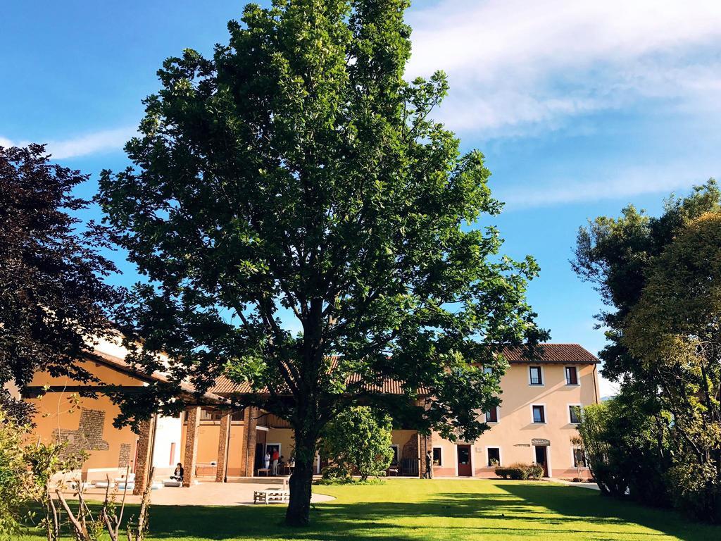 Agriturismo Borgo Tecla Rosà Exterior photo