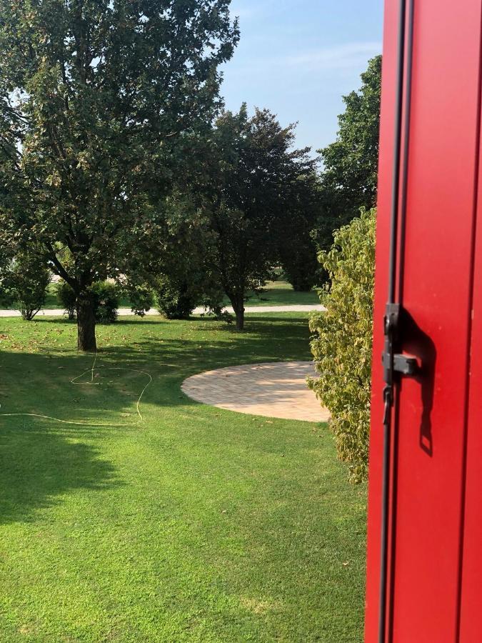 Agriturismo Borgo Tecla Rosà Exterior photo